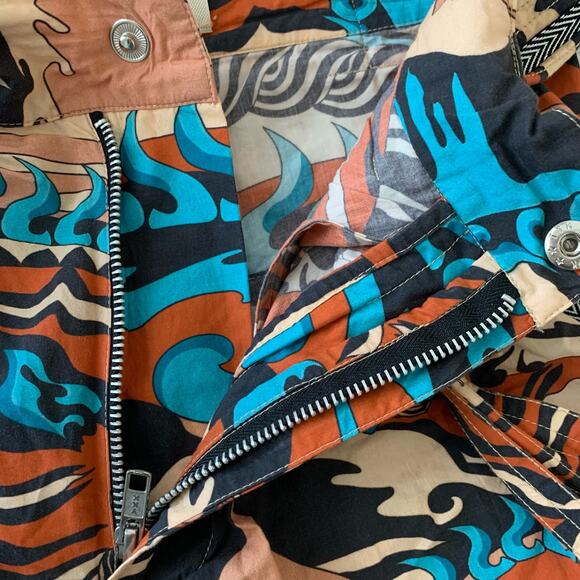 Chufy Burnt Orange, Teal, Brown Multicolor High Waist Printed Shorts - Picture 5 of 8